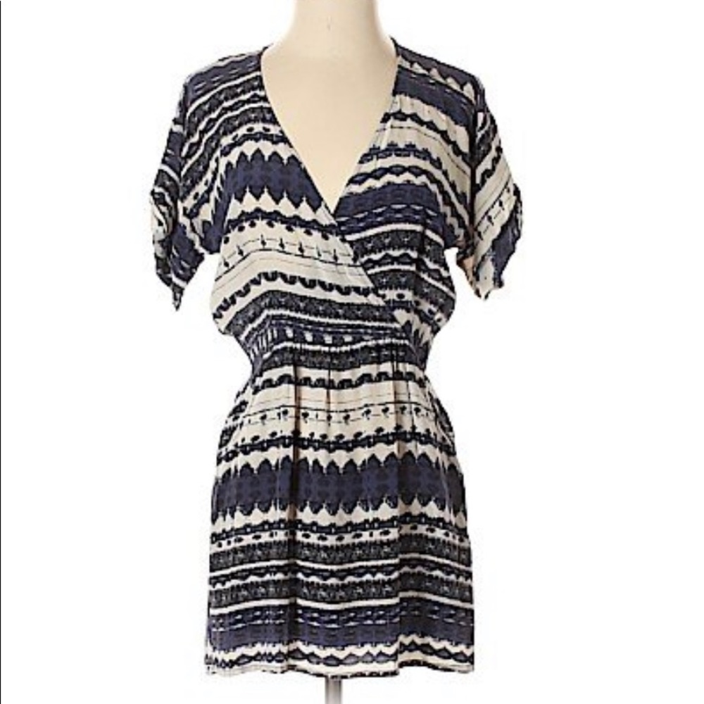 NWOT MYNE Silk Dress with Pockets🤍💙🤍